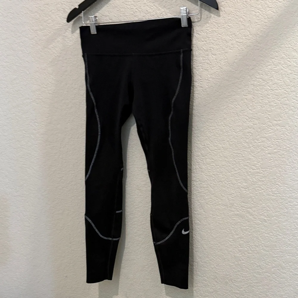 Nike Black and Gray Leggings size Small P